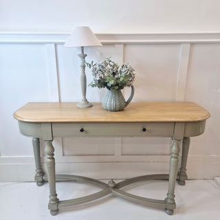 The Ingrid Table Lamp