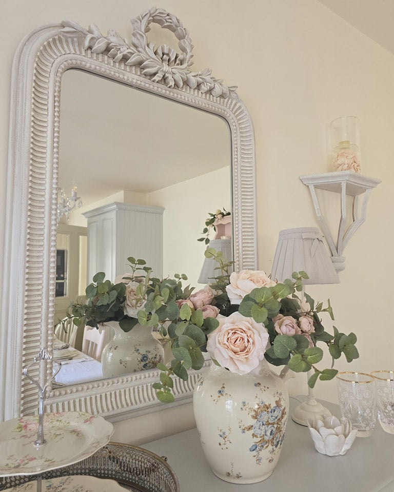 Chic mirror discount