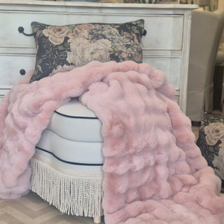 Raffles Baby Pink Throw