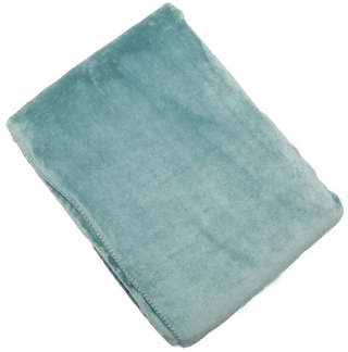 Soft Mint Cozy Throw | 140cm x 180cm