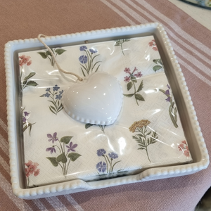 Ceramic Heart Napkin Holder and Spring Floral Napkins Set