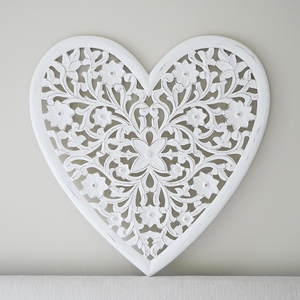 White Wooden Heart Panel nationwide delivery www.lilybloom.ie